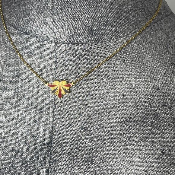 The Unbranded Brand Jewelry - Gold tone enameled necklace costume jewelry vintage or vintage look green red